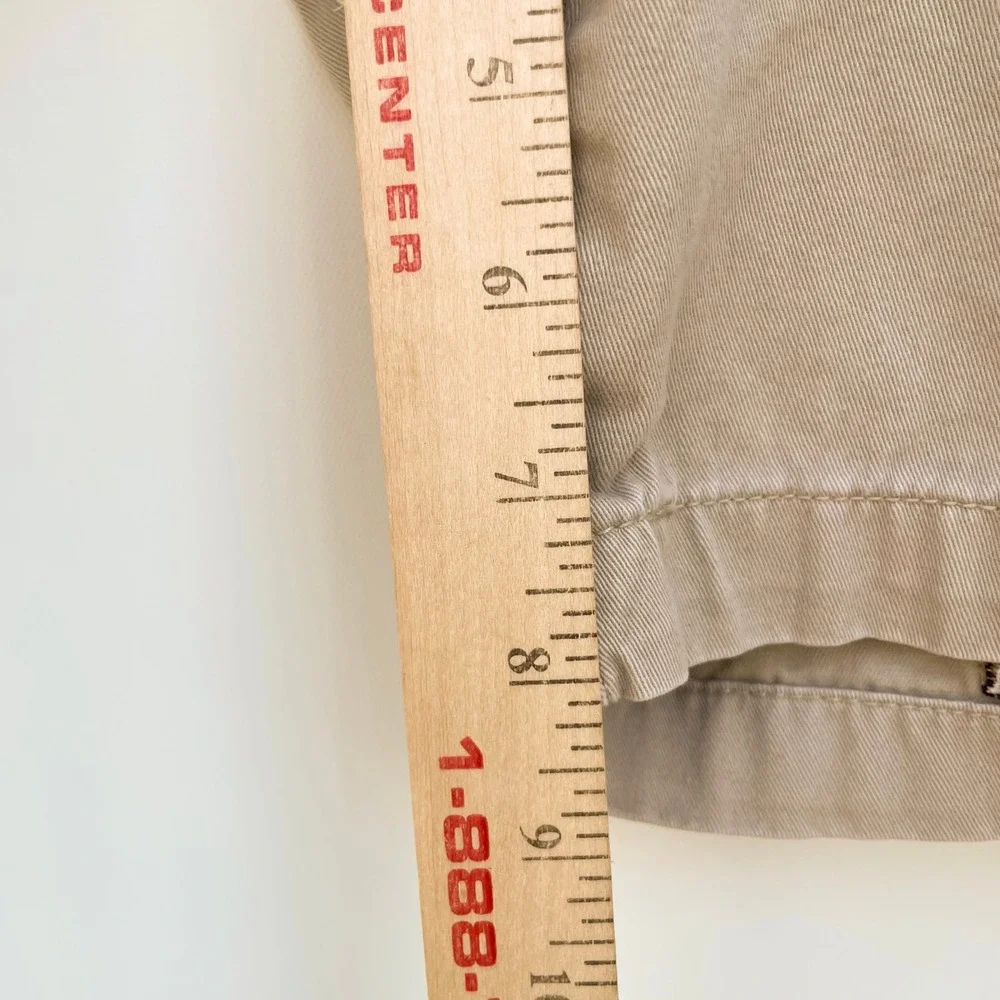 Bulldog Embroidered‎ Chino Shorts Size 42 Mens Tan Khaki Cotton Twill Preppy